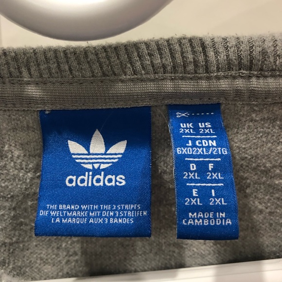 Adidas Crewneck - Picture 3 of 3